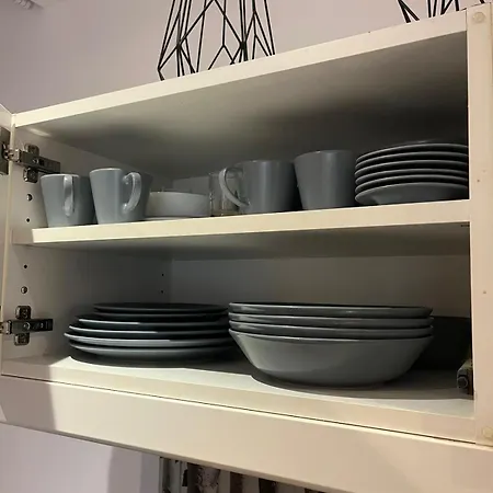 Workation, Centre, 4-5 Persons 3-4 Nights Offer, Nature Park Metro 1min , 15 Min Palac Kultury, Balcony, Quiet, Easy Parking Chroniony *